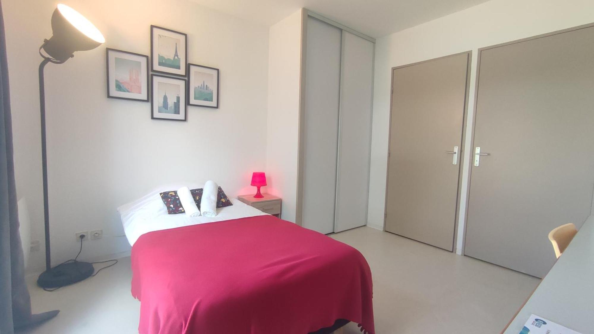 Neoresid - Residence Du Parc Ρενς Εξωτερικό φωτογραφία